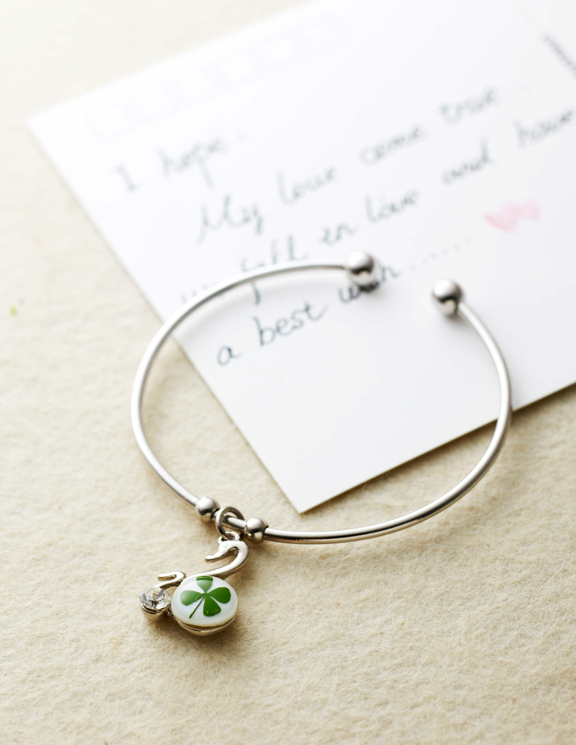 Често срещани грешки при избор на бижу с послание